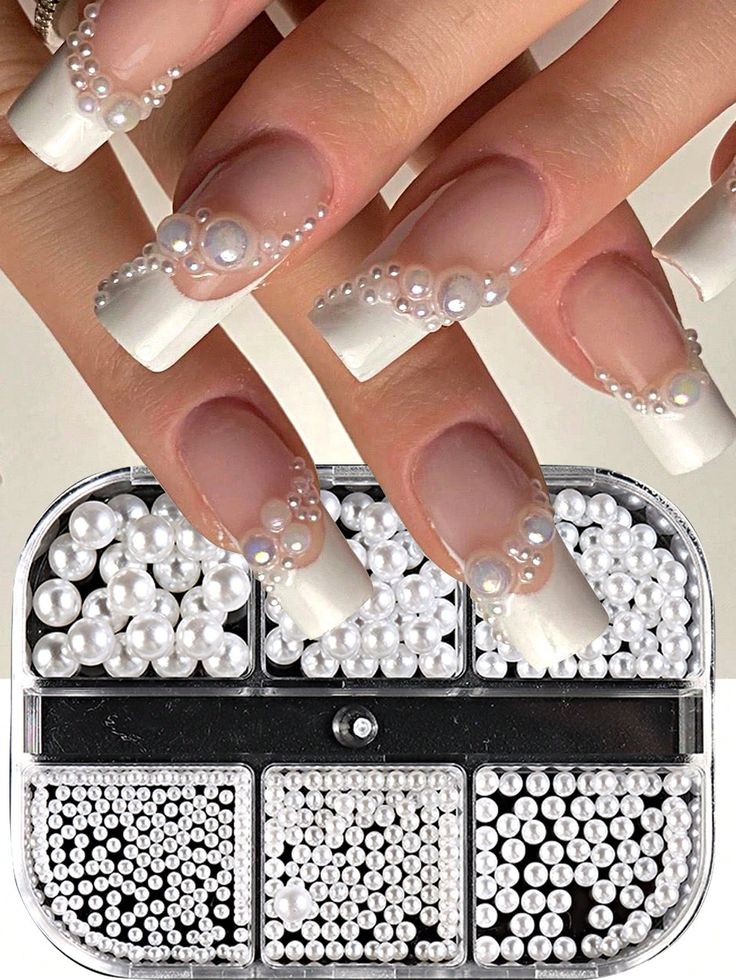 Round Pearl Grid